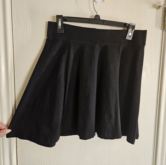 Divided by H&M Mini Skirt - Picture 2 of 9